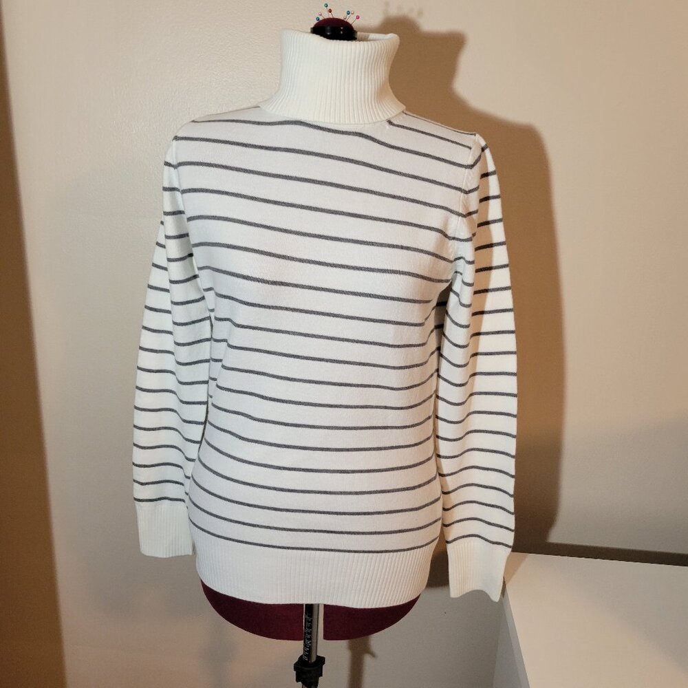 French Connection, Women's, Striped Ribbed Turtleneck Sweater, White Large